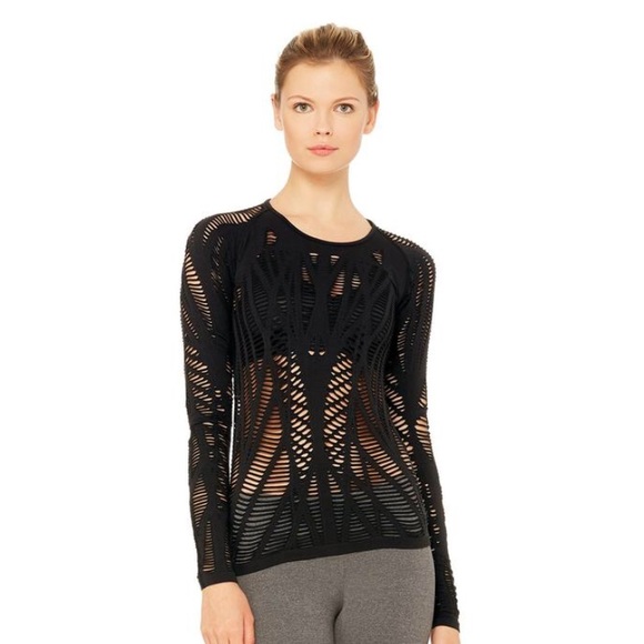 ALO Yoga Tops - Alo yoga wanderer long sleeve black S